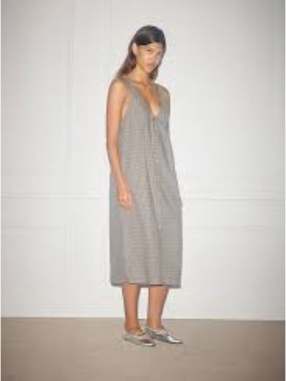 V-Neck Sleeveless Midi Dress in Gray